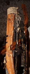 exposition sculptures bois polychromes Pierre Carcauzon